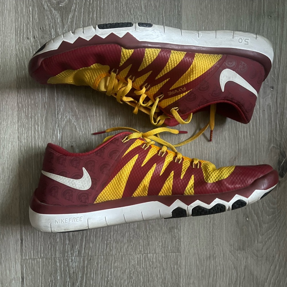 USC Free Run Running Shoes